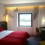 Otel Martin's Red