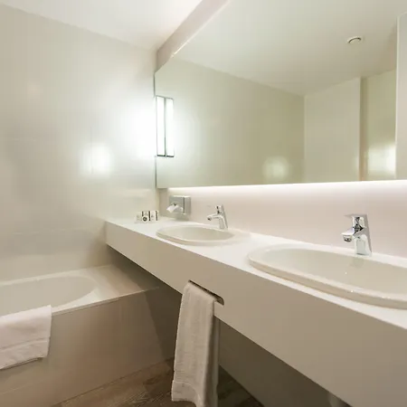 فندق Martin's Red Tubize