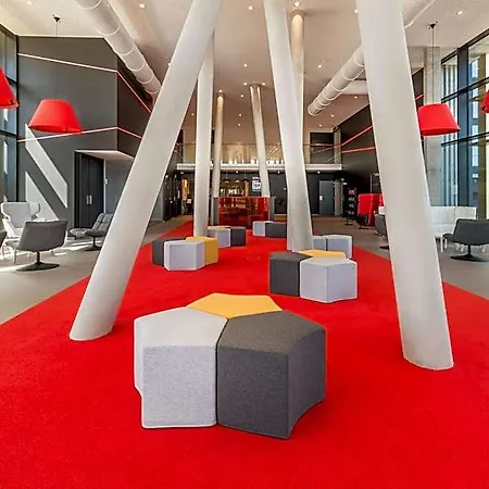 Martin's Red Hotel 4*