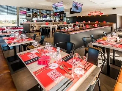 Hotel Martin's Red