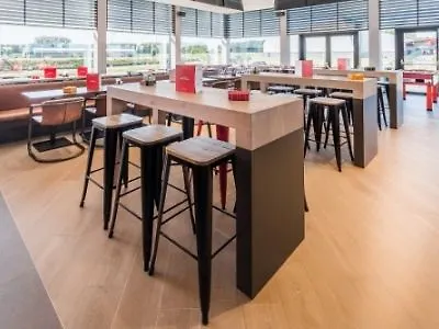 Martin's Red Hotel Tubize