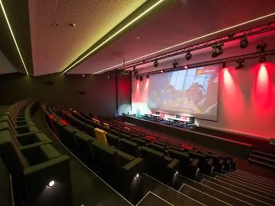 Martin's Red Hotel