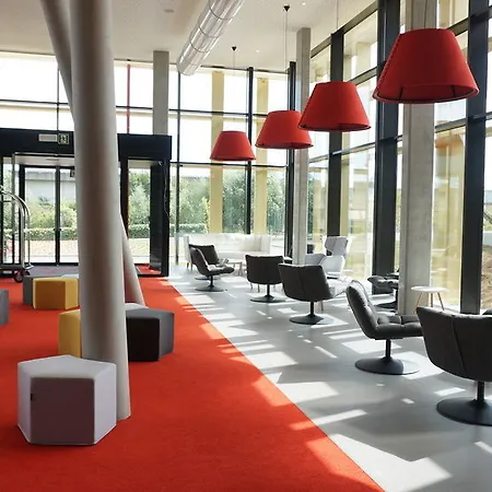 Martin's Red Hotel Tubize